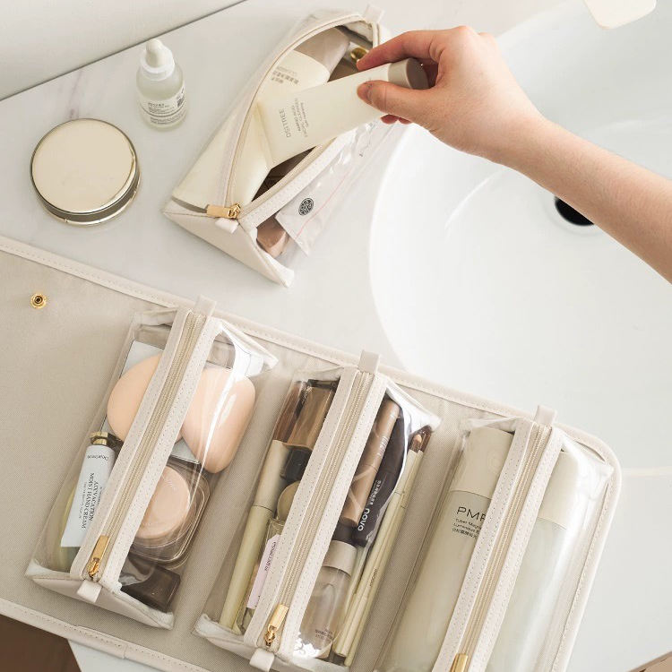 Voyage™ Cosmetic Organizer