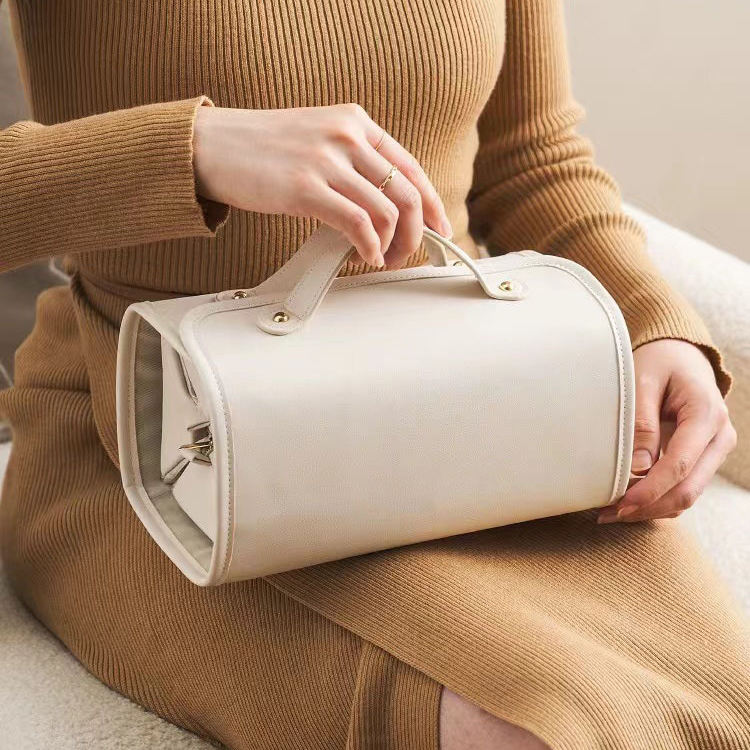 Voyage™ Cosmetic Organizer